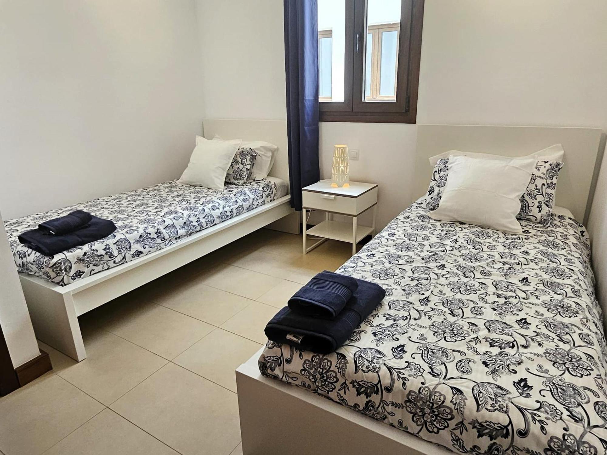 Duplex Noray Vista A La Piscina Apartment ปูแอร์โตกาเลโร ภายนอก รูปภาพ